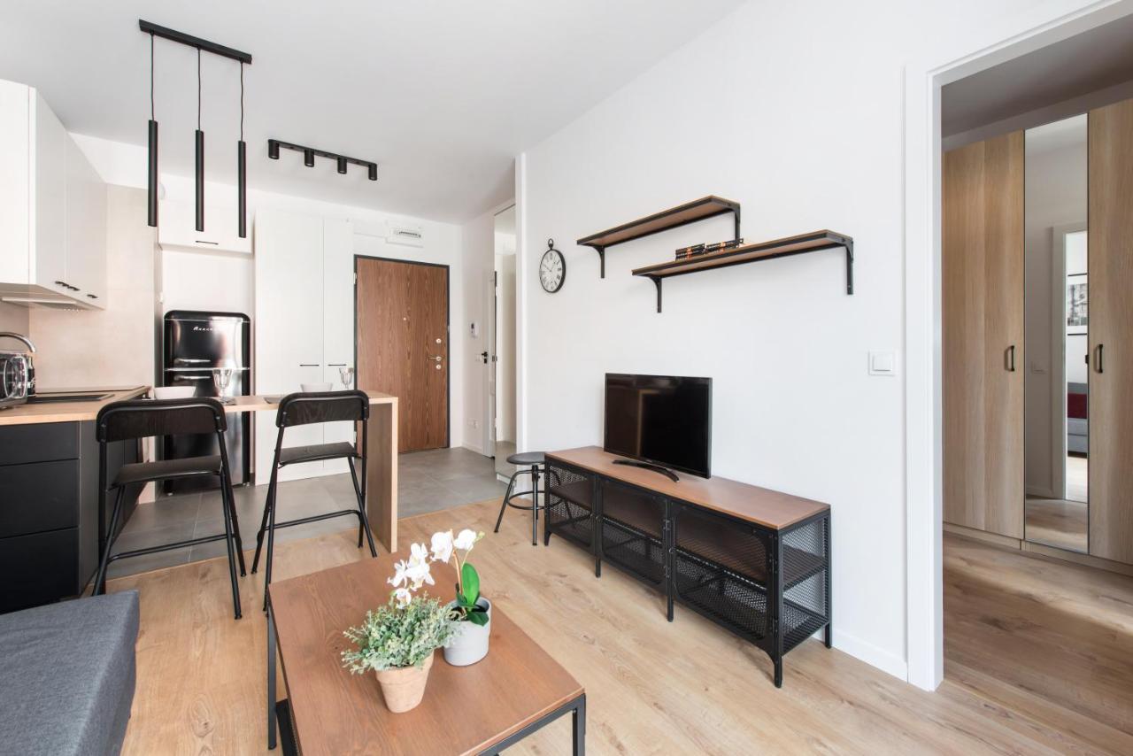 Superapart Stalowa 39 Modern Unit With Kitchen & Wifi Varşovia Exterior foto